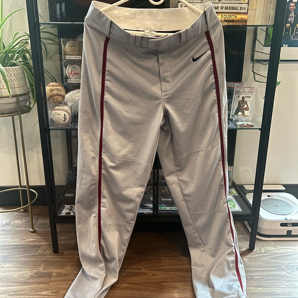 Nike NWOT Baseball Pants
